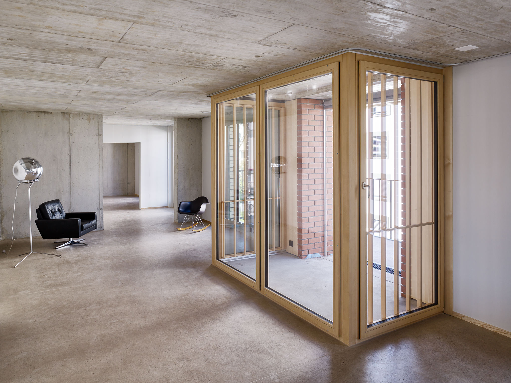 E14534 Alpa 050155 SCREEN